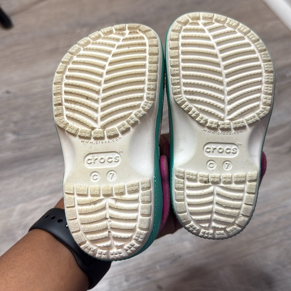 LOL surprise toddler girl crocs size 7c - Picture 3 of 7